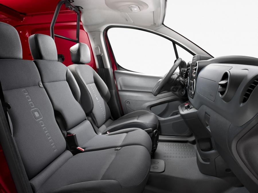  Citroen Berlingo Van 2015 года  (фото 4 из 4)